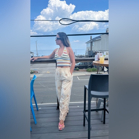 NWT ZARA VACATION EMBROIDERED PANTS SIZE M
🚨FIRM PRICE NO DISCOUNT - Picture 9 of 13